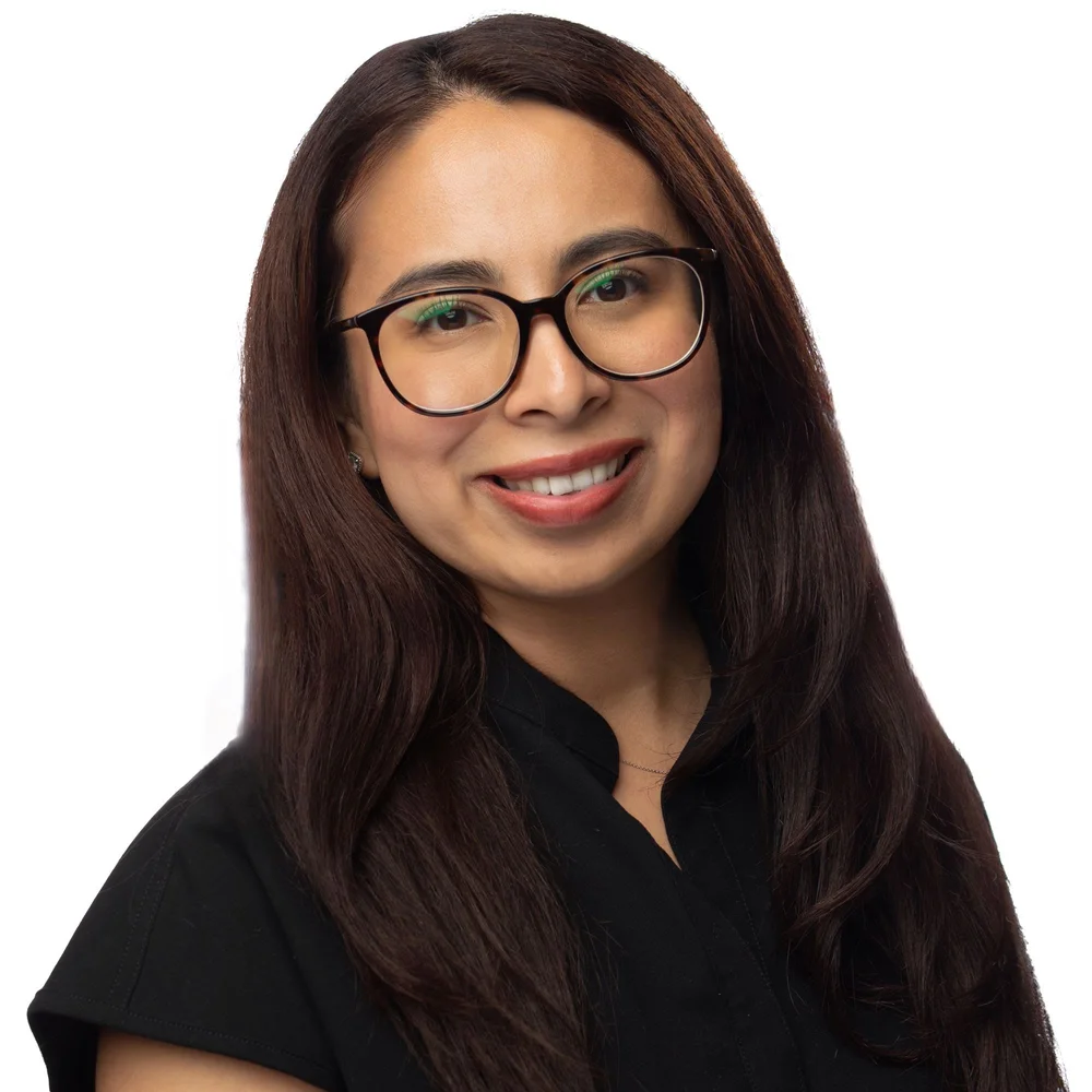 Cynthia Colmenares