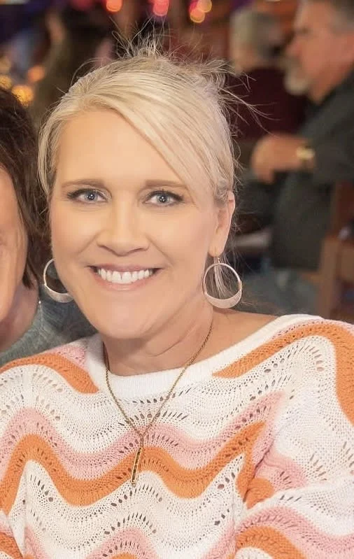Suzanne Holland